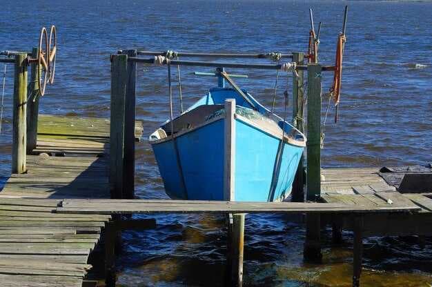 Best Pontoon Rentals Near Meadowlakes, TX