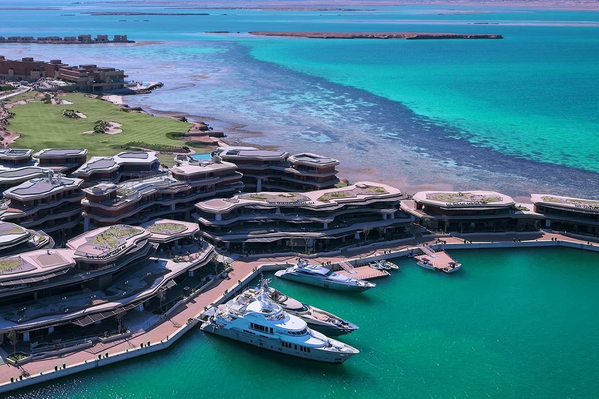 Sindalah Superyacht Ausflug: Ziel für Charter-Enthusiasten