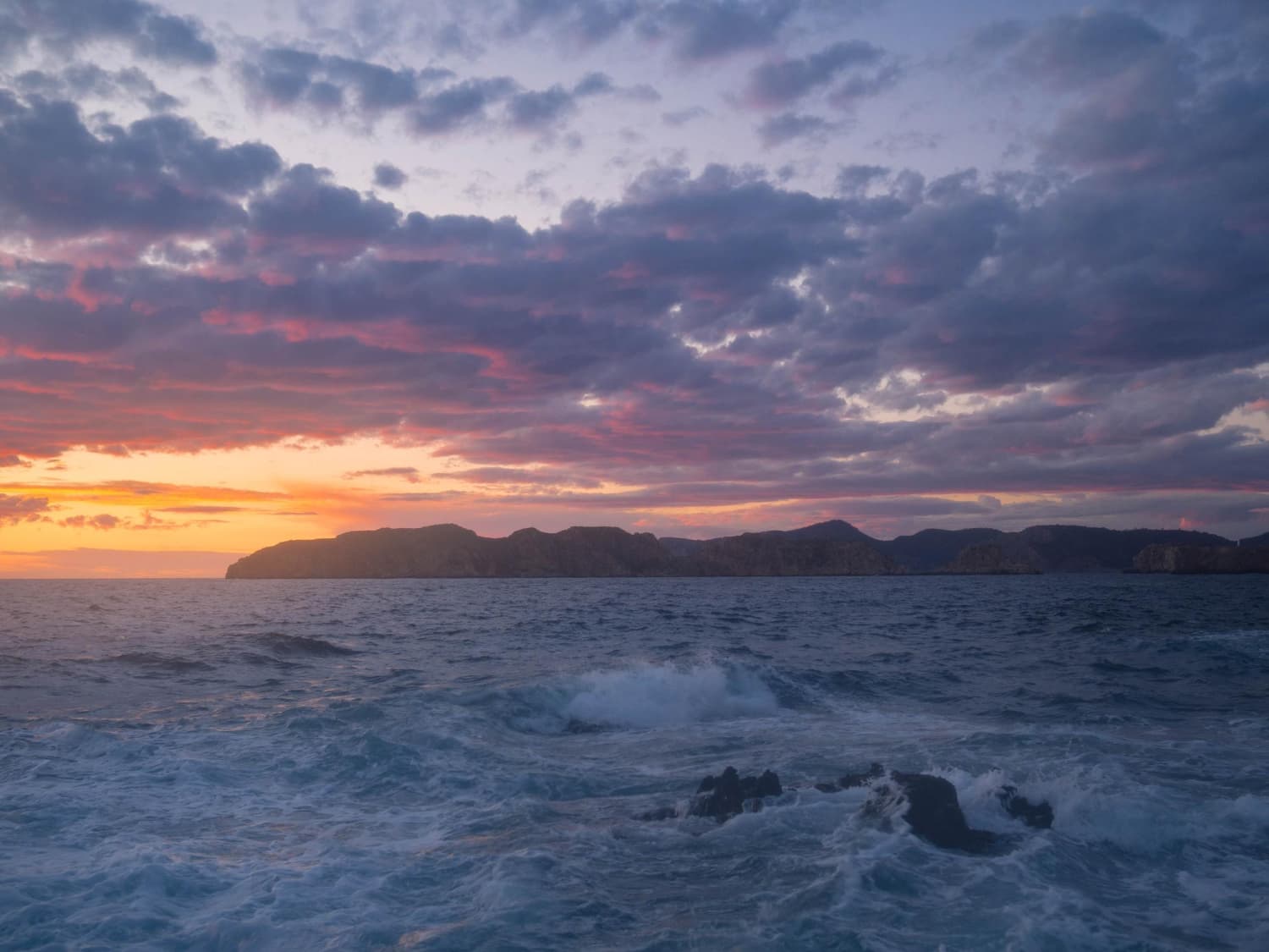 Steigende Präsenz von Superyachten auf den Balearen: Ein Hotspot im Mittelmeer