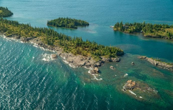 Must-See Attractions at Lake Superior, USA in October
