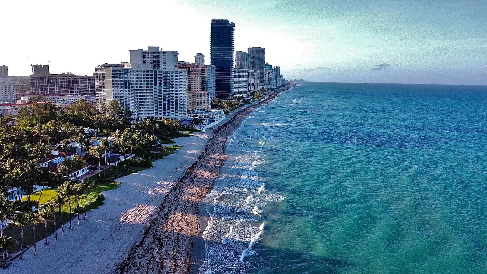 Must-Do Activities in Hallandale Beach: Top Attractions and Experiences