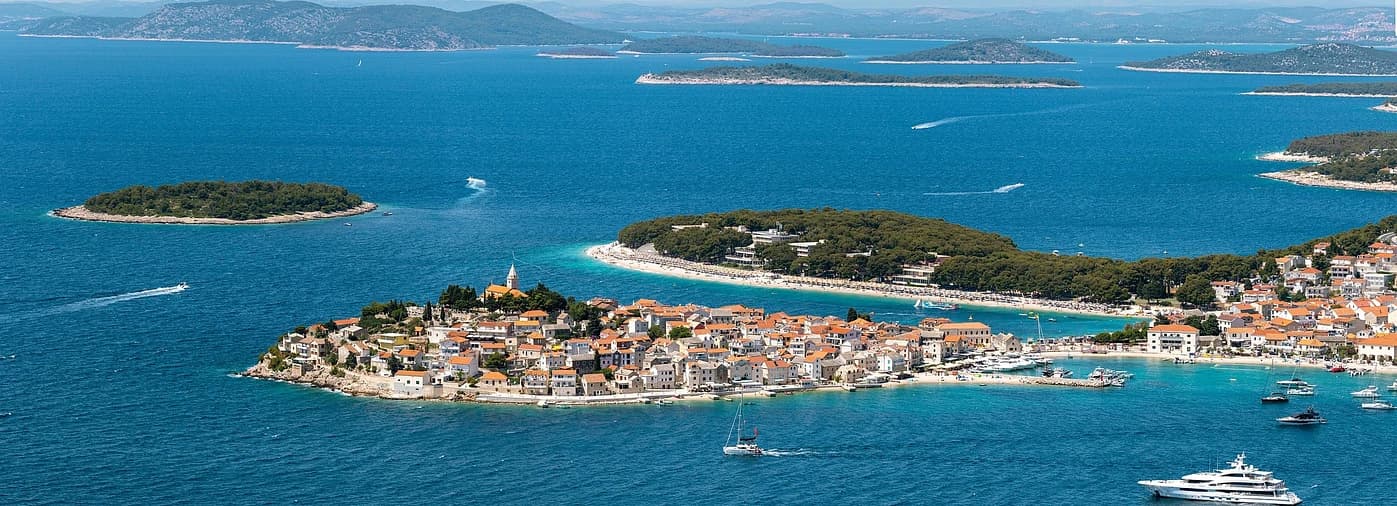 Experience the Luxurious SOLEMATES Heesen Yacht Charter