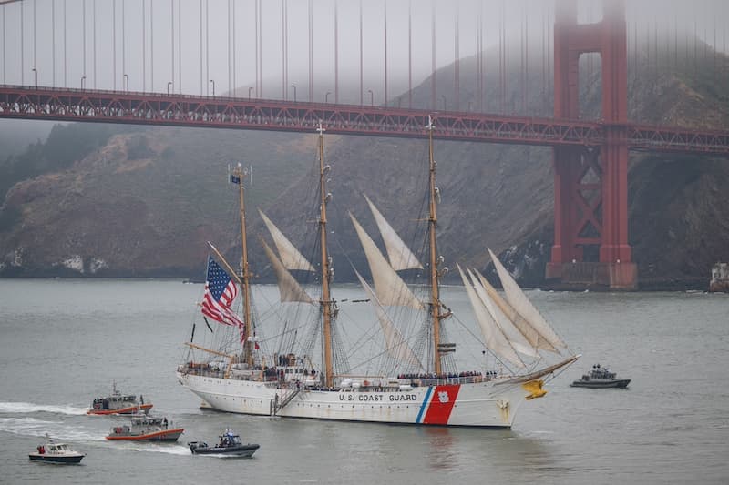 Eagle Barque Makes Waves on San Francisco Bay