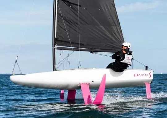 Discover Solo Foiling with the BirdyFish S