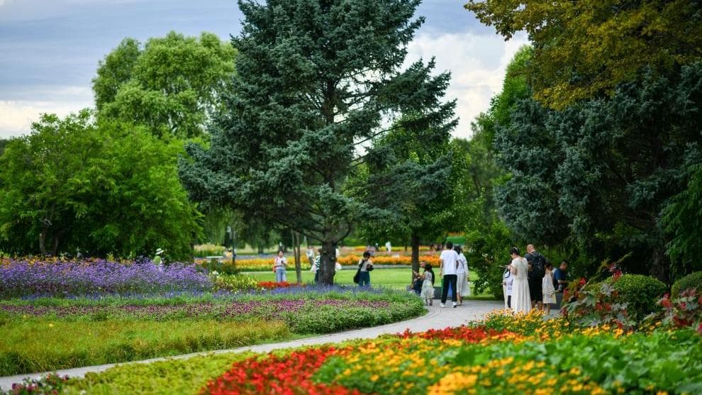 Gansu's Night Economy and Cultural Renaissance