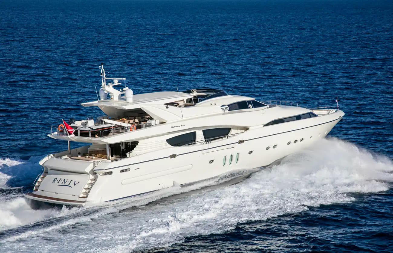 Experience the Rini V Motor Yacht in the Greek Isles