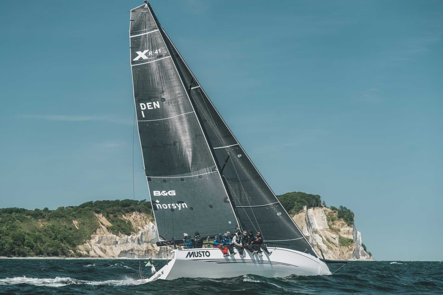 XR 41: A Look at the Best Boats Nominee for 2026