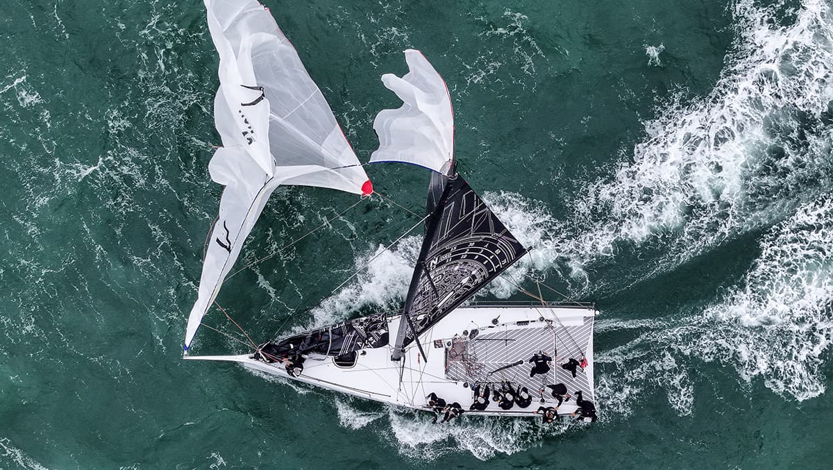 A Tensão Aumenta na Admiral's Cup Antes da Rolex Fastnet Race