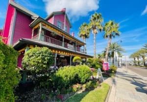 Explore the Culinary Delights of Daytona Beach