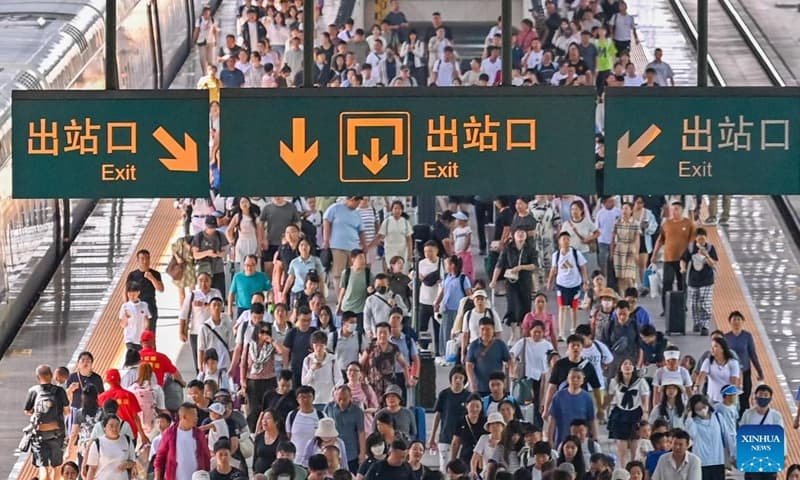 China’s Summer Travel Boom Records Nearly 12 Billion Trips