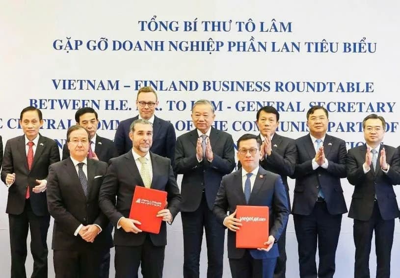 Vietjet Partners with Airways Aviation to Elevate Pilot Training for Global Growth