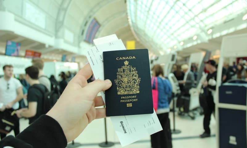 Canadian Visits to U.S. Drop Sharply While Canada Attracts More Overseas Visitors