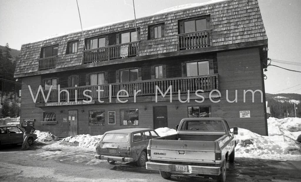 The Story Behind 2102 Lake Placid Road’s Southside Diner