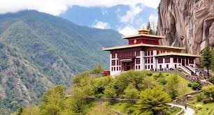 Bhutan’s Tourism Sector Faces Structural Flaws Amid Reform Efforts