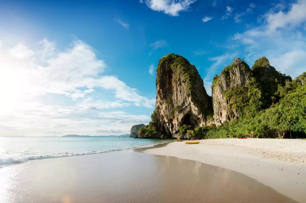 Landmine Warning Spurs Travel Restrictions for Thailand-Cambodia Border Area