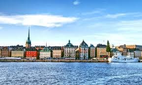 How Holiday Travel Boosted Tourism in November
