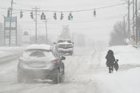 Widespread cancellations as US winter storm tightens grip