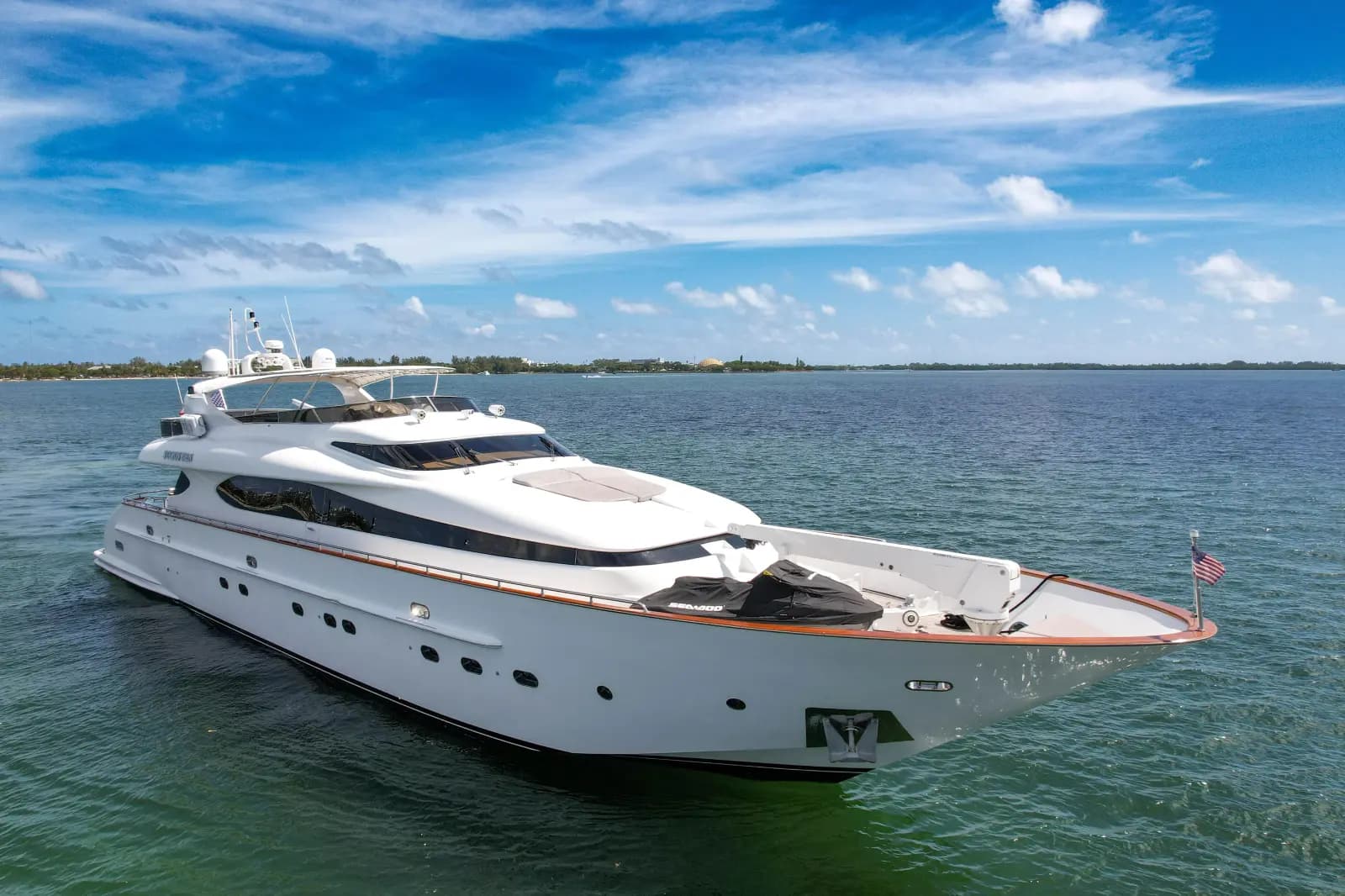 Maiora 102 Stamos Bien — 102ft Luxury Motor Yacht