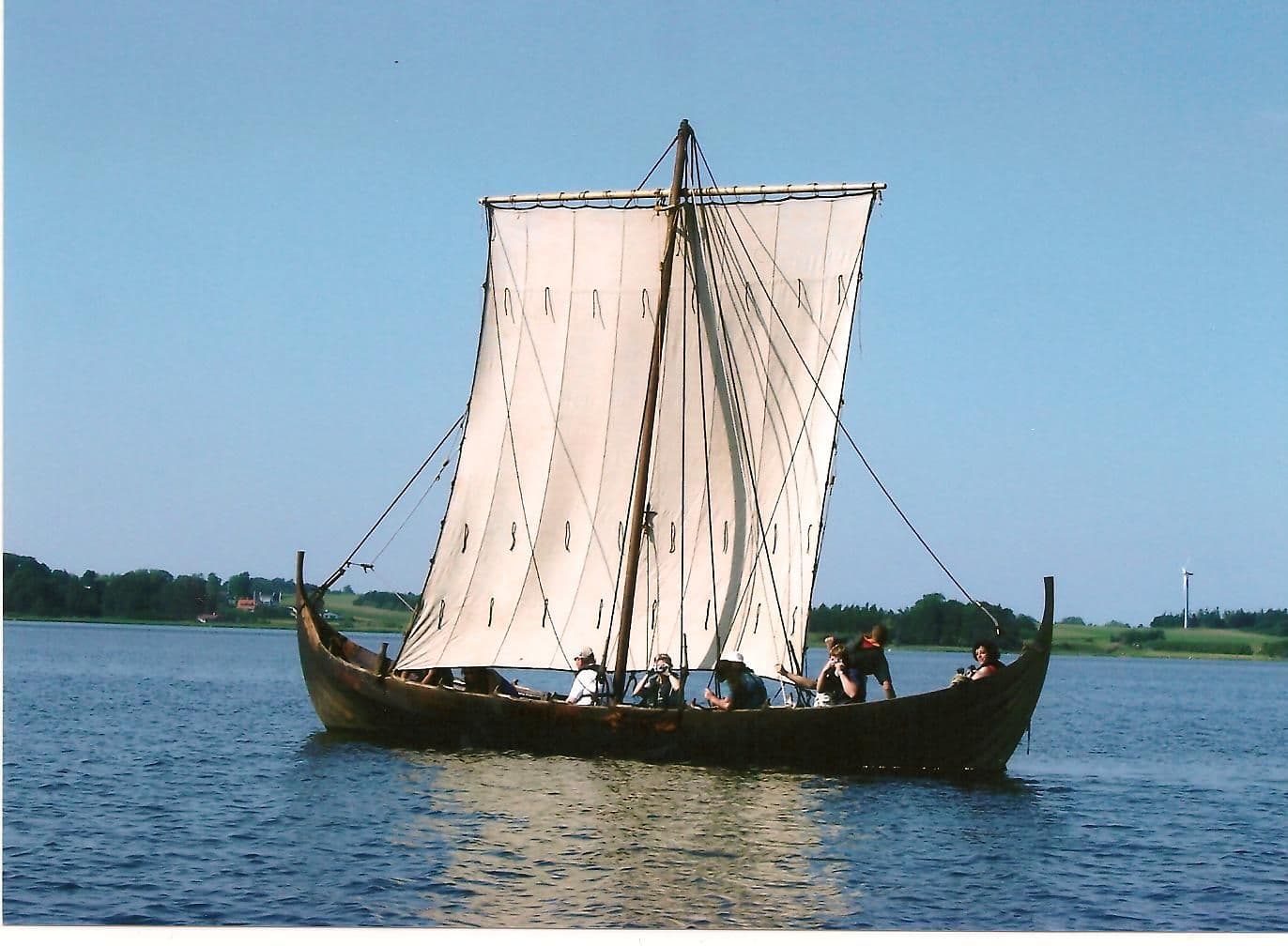 Reclaiming Historic Sail Cloth Techniques