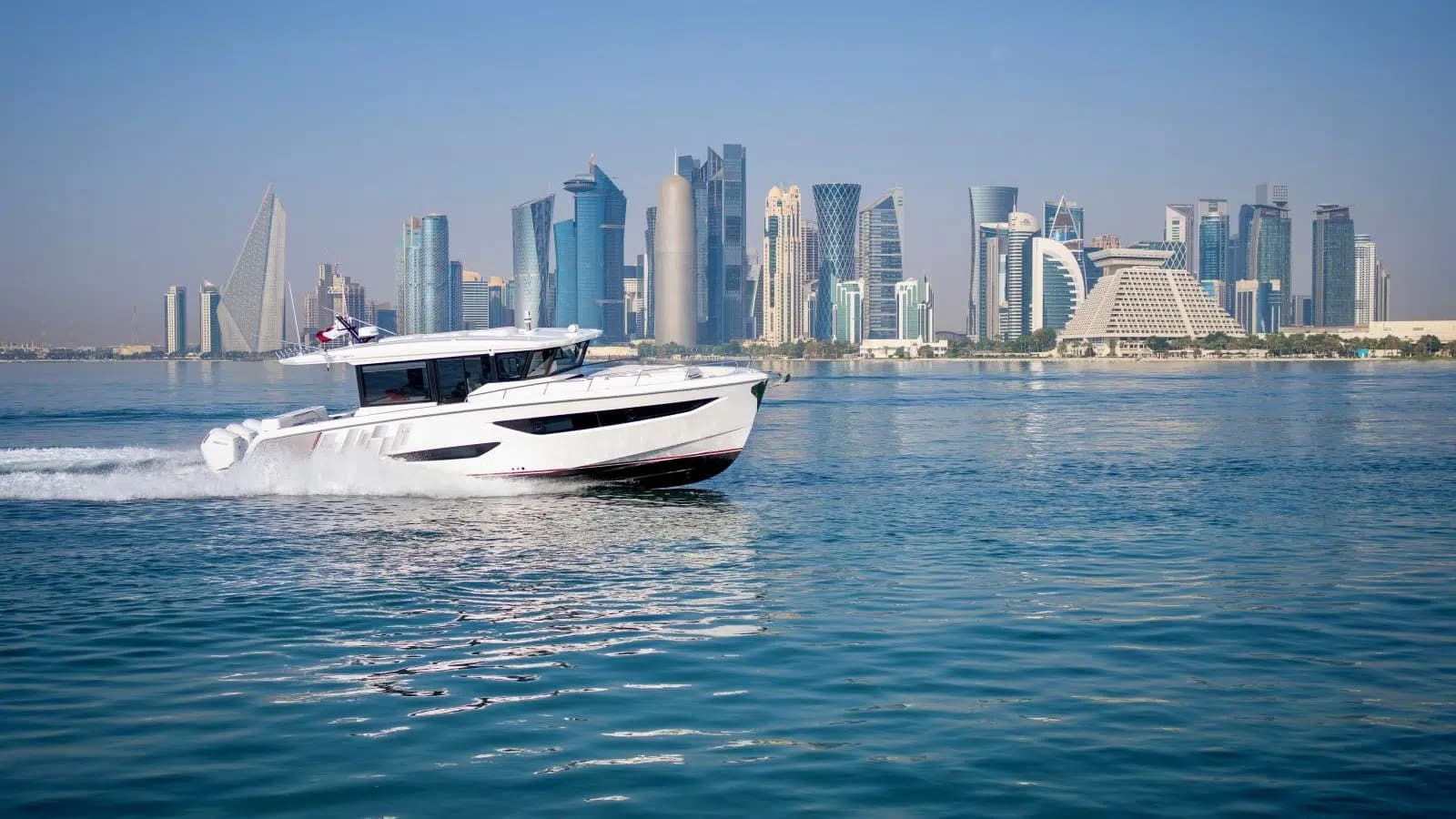 Oryx 47 LX: a fisherman that doubles as a yacht