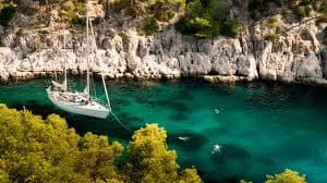 Sailing the Riviera on a Shoestring: Routes and Tips