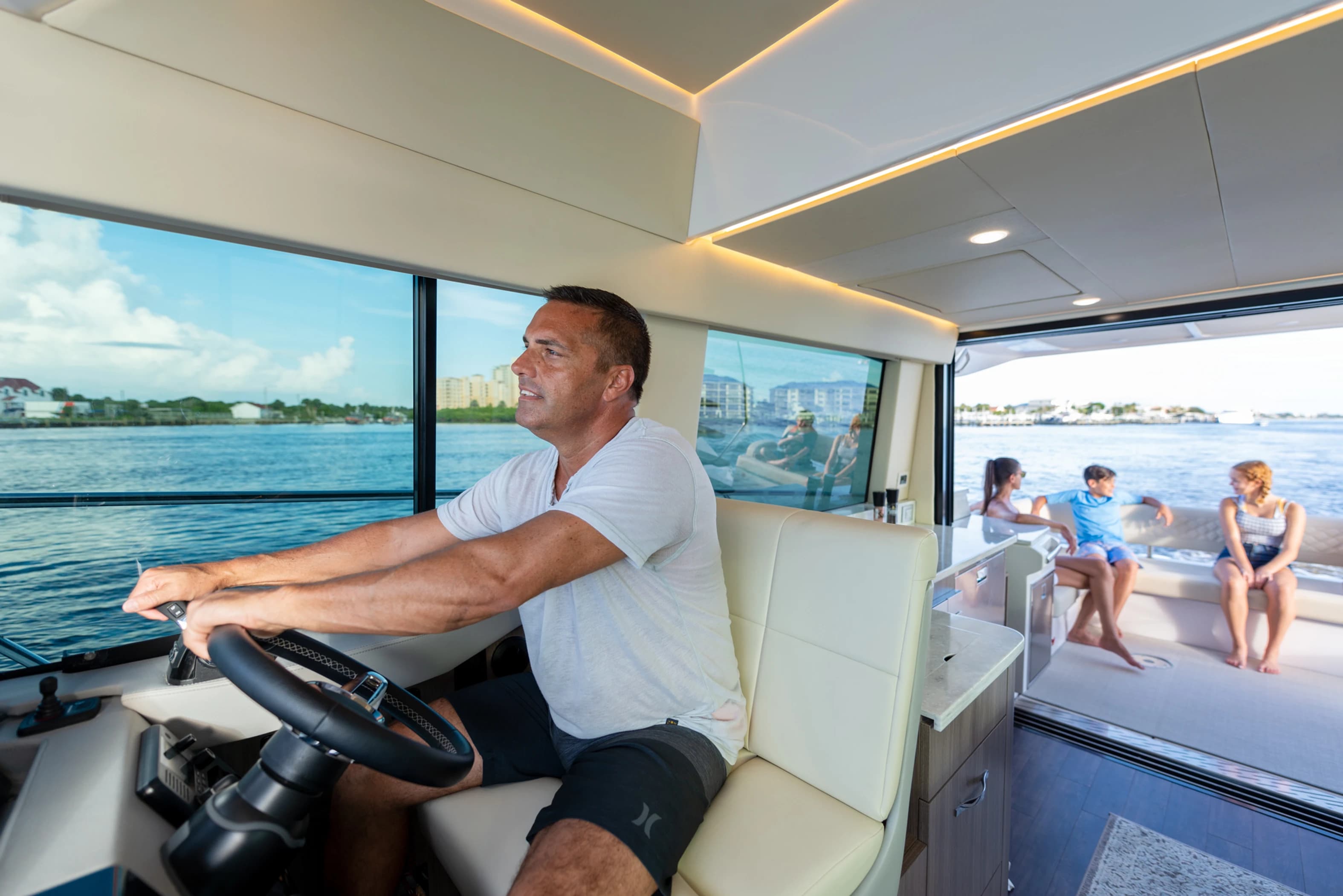 Fresh Ways to Love Boating Again