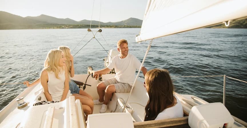 Six Broker Warning Signs for Yacht Charterers