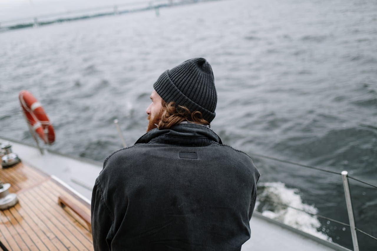 Winter Gear Guide for Cold-Weather Boating