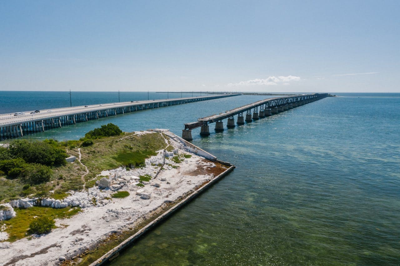 Coastal Sportfishing Hotspots and Boat Choices in Florida