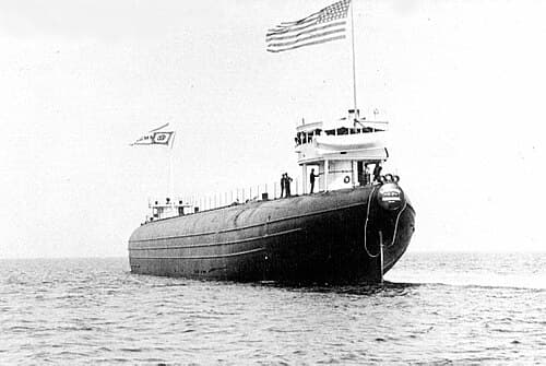 Whitefish Bay — Navigational Chokepoint and Shipgrave