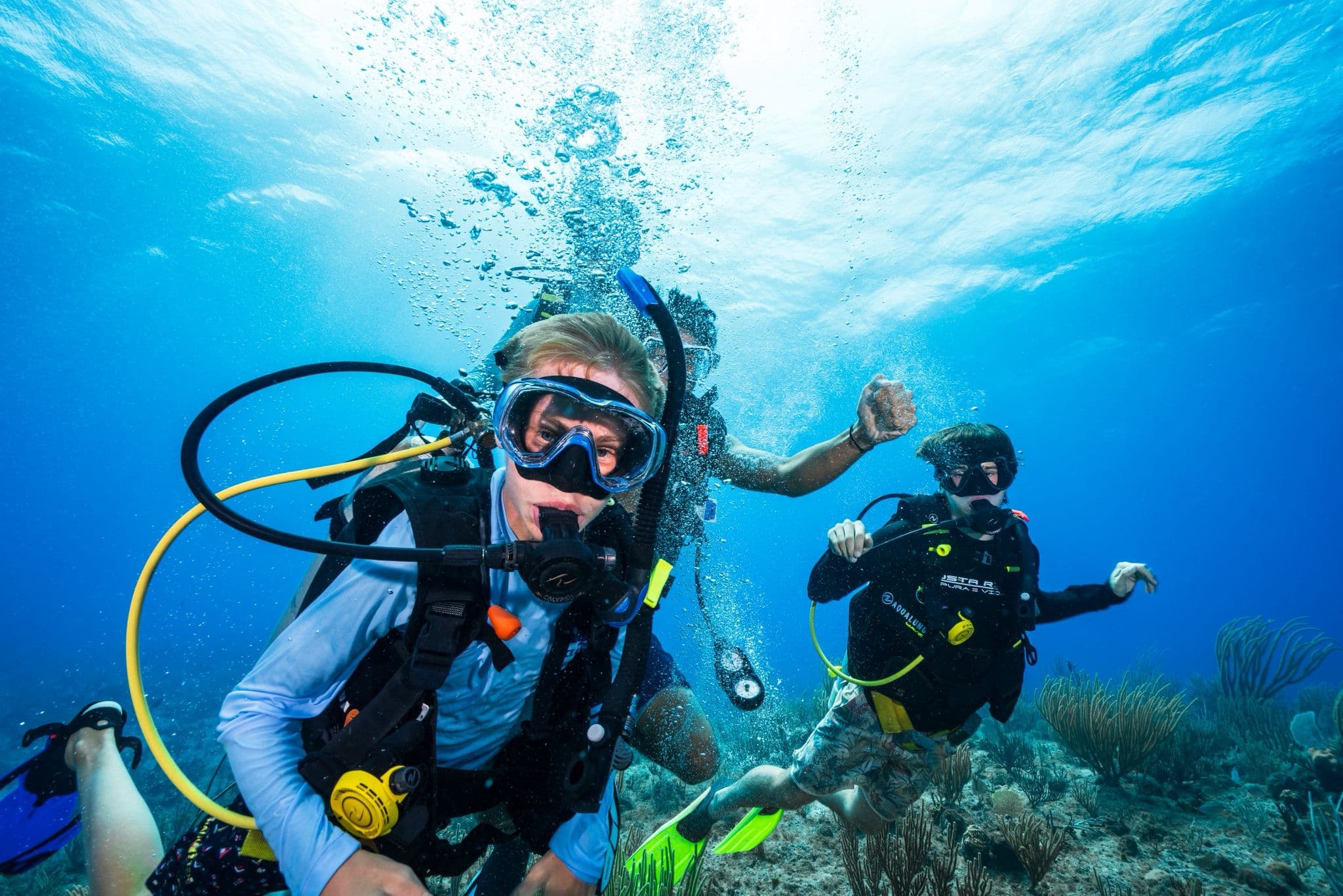 Middle Schoolers: Scuba and Liveaboard Sailing