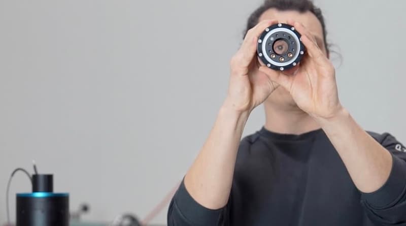 Hollow-core Zparq Z10 electric outboard advances