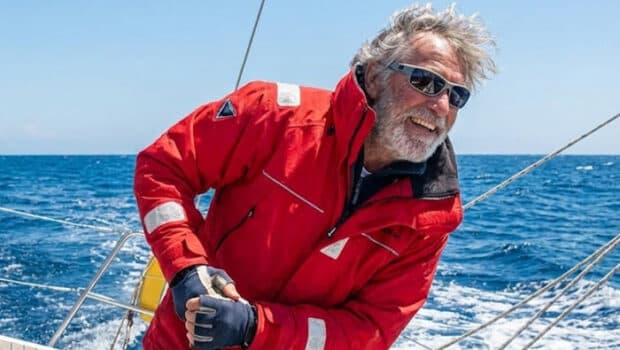 When experience clashes with conditions: older sailors' injuries