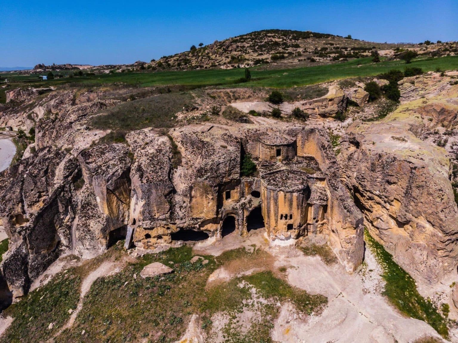 Phrygian Valley — Kings, Rock Monuments and Trails