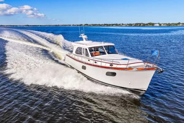 Vicem 55 Classic — 55ft Custom Motor Yacht Overview