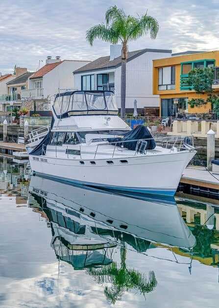 America Yacht Charter - Luxury Yacht Rentals in the USA & Caribbean