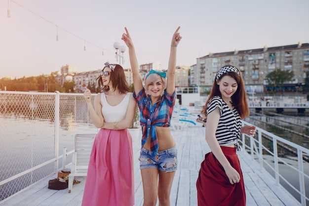 Athens Party Boat Rentals - Perfect for Birthdays, Bachelorette Parties & More