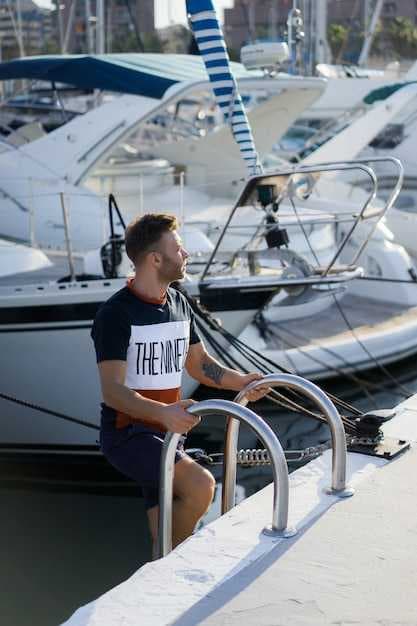 Awesome Motor Yacht Charters in Hawaii, United States | Luxury Yacht Rentals