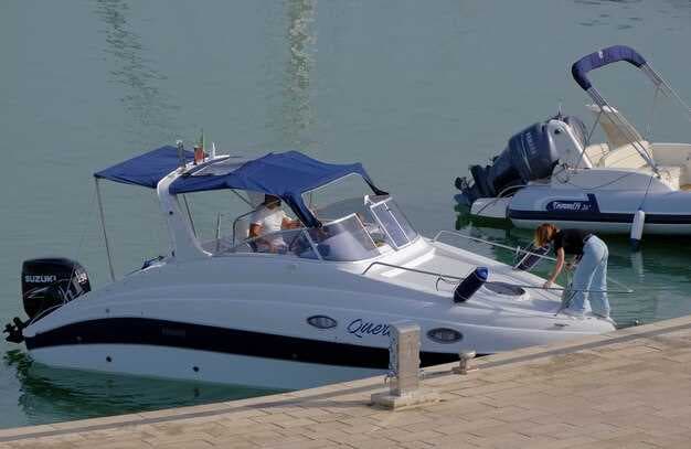 Best Center Console Boats - Top Brands Across the Spectrum