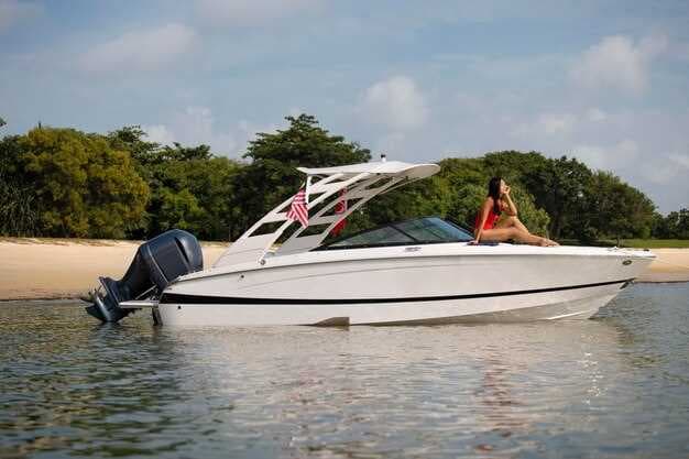 Best Wake Surf Boats - 6 Top Models for the Biggest Wake