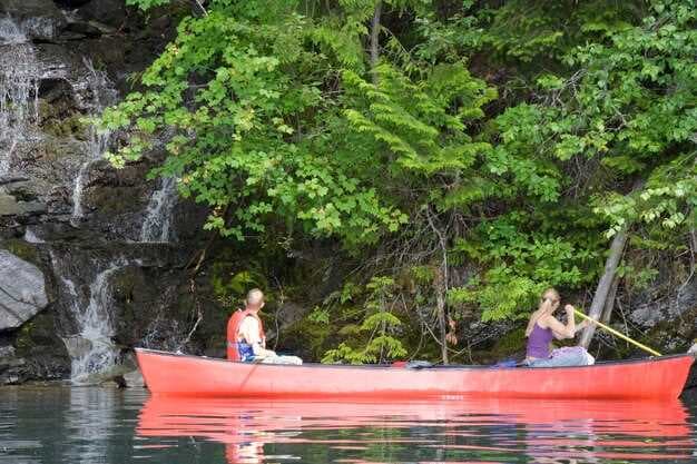 Boating in Hawaii - 10 Must-Visit Hawaii Boating Destinations