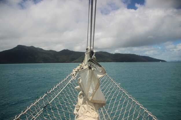 BVI Yacht Charter with Skipper - The Ultimate Guide to a Seamless Sail