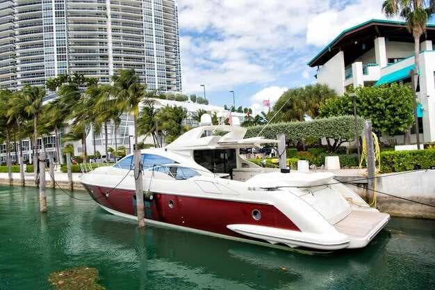 Discover the Best Chicago Yacht Rentals - Luxury Yacht Charters for Unforgettable Experiences