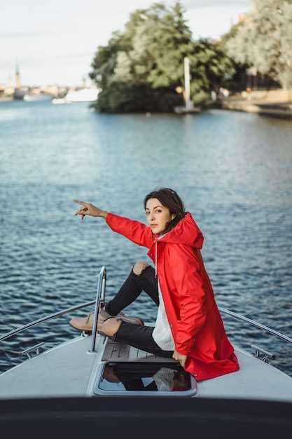 Experience Freedom - Rent a Boat Without a License in Syracuse