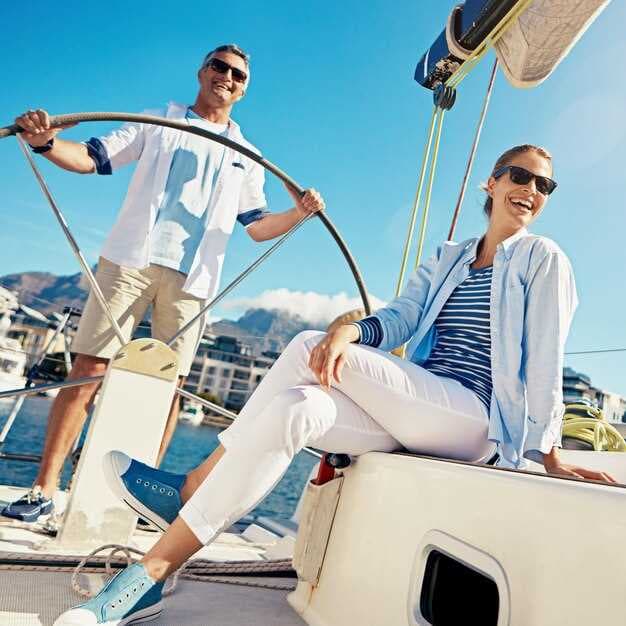 Experience Ultimate Comfort on the BEACH BOOMER I - Your Luxury Crewed Catamaran Adventure