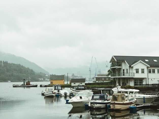 Hudson Bend Lakefront Rentals - Homes with Direct Lake Access