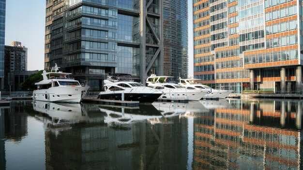 Lake Travis Yacht Rentals | Luxury Yacht Charters in Austin