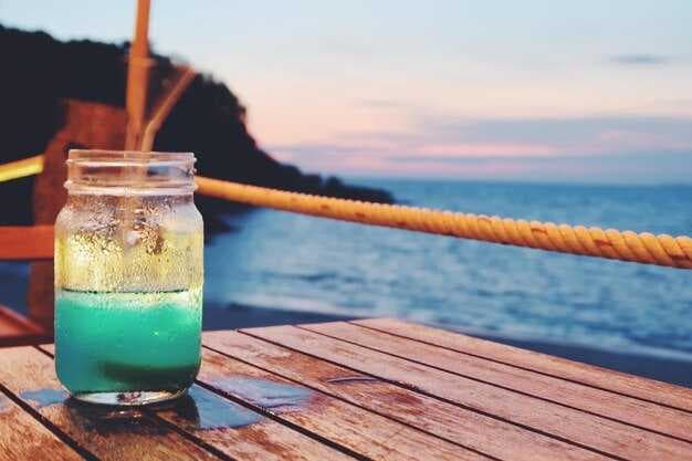 Let’s Take the Boat Out - 5 Essential Safety Tips for Staying Safe on the Water If You Fancy a Drink
