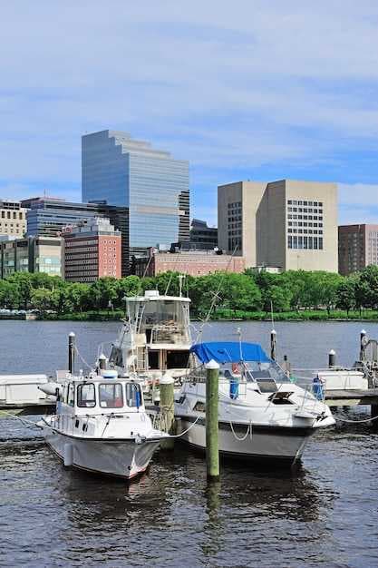 New York Boating Guide - 6 Top Spots for Boating in New York