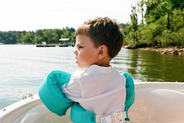 Nine Ways to Help Your Kids Fall in Love with Boating